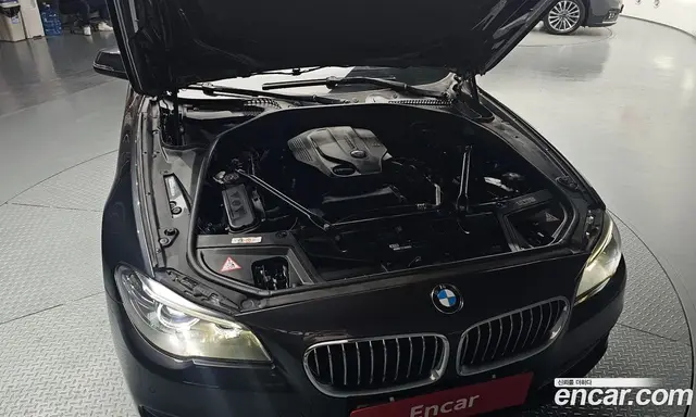 BMW 5 серия 2014 2.0 автомат (гидро), миниатюра 6 BMW 5 серия 2014 2.0 автомат (гидро), миниатюра 6
