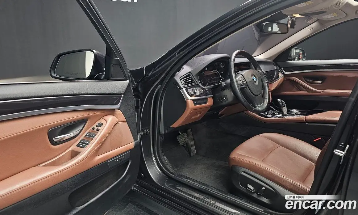 BMW 5 серия 2014 2.0 автомат (гидро), фото 10 BMW 5 серия 2014 2.0 автомат (гидро), фото 10