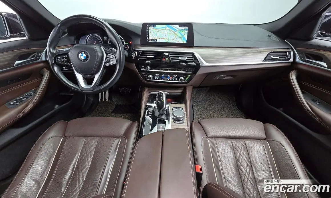 BMW 5 серия 2018 2.0 автомат (гидро), фото 7