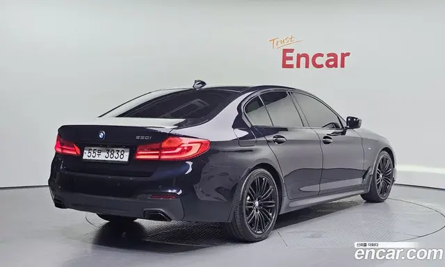 BMW 5 серия 2019 2.0 автомат (гидро), миниатюра 2 BMW 5 серия 2019 2.0 автомат (гидро), миниатюра 2