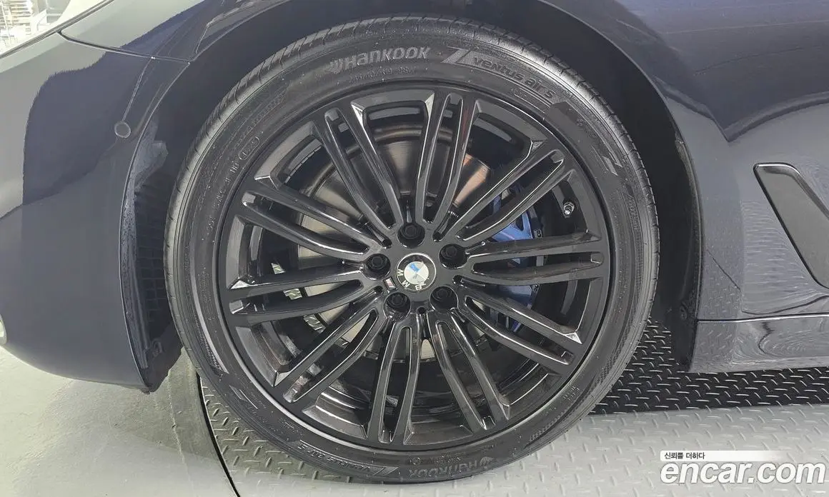 BMW 5 серия 2019 2.0 автомат (гидро), фото 5 BMW 5 серия 2019 2.0 автомат (гидро), фото 5