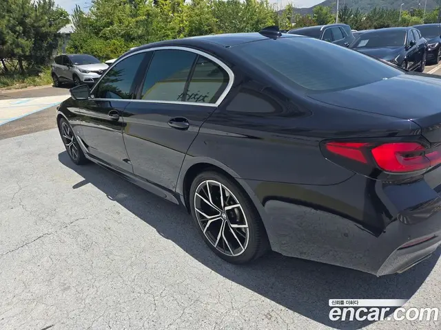 BMW 5 серия 2022 2.0 автомат (гидро), миниатюра 4