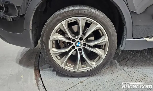 BMW X6 2017 3.0 автомат (гидро), миниатюра 5 BMW X6 2017 3.0 автомат (гидро), миниатюра 5