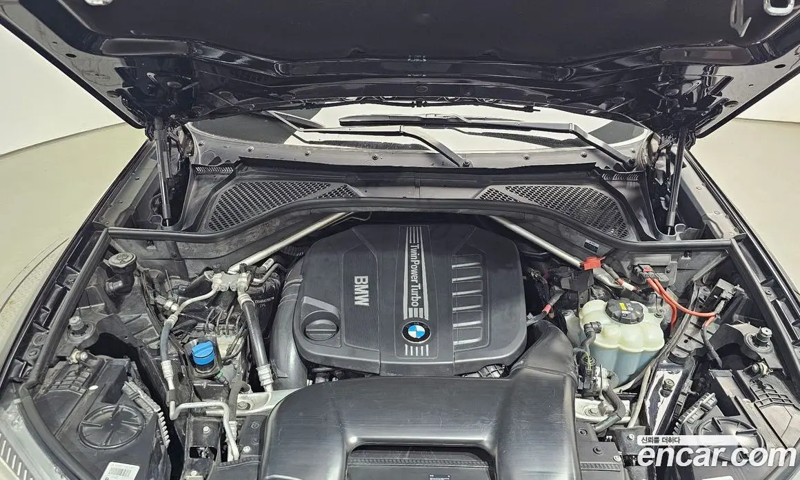 BMW X6 2017 3.0 автомат (гидро), фото 6 BMW X6 2017 3.0 автомат (гидро), фото 6