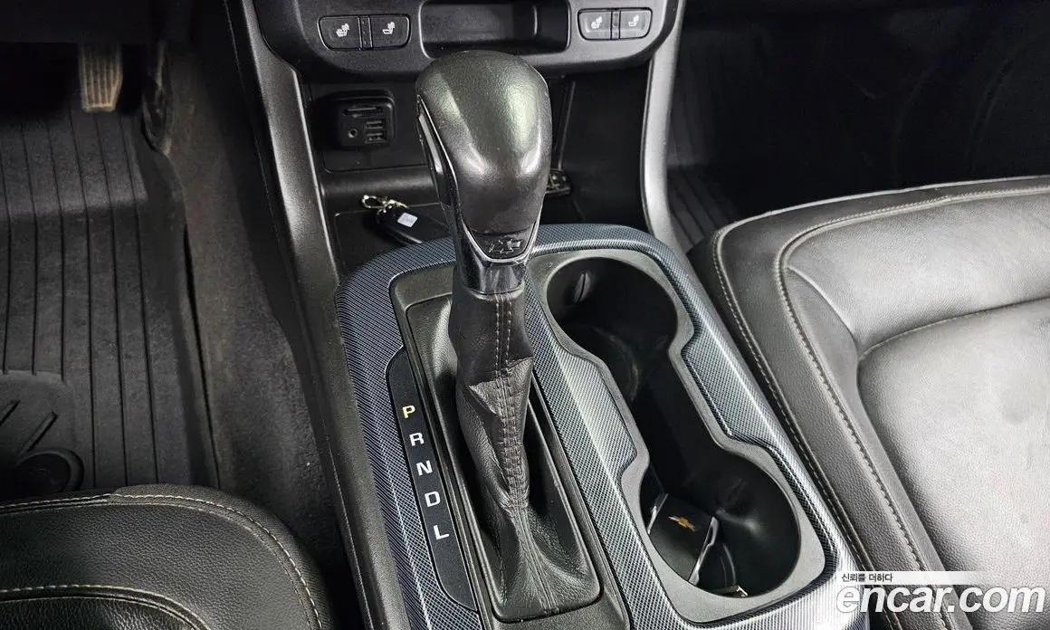 Chevrolet Colorado 2022 3.6 автомат (гидро), фото 9