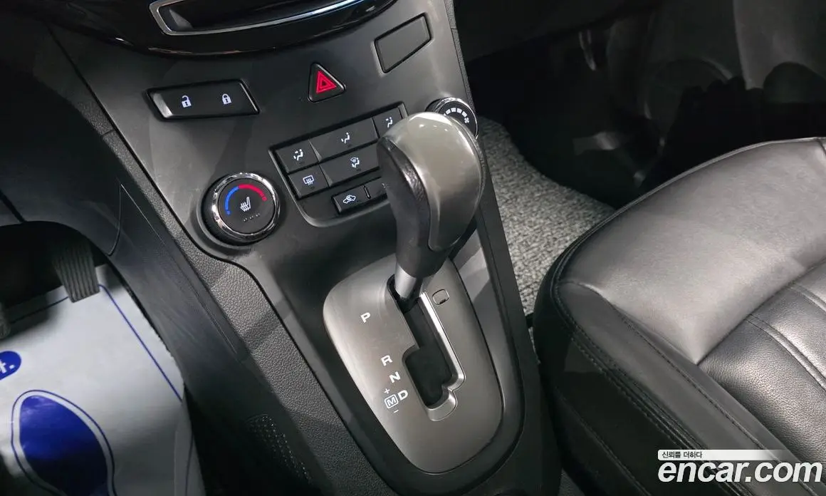 Chevrolet Orlando 2013 2.0 автомат (гидро), фото 9