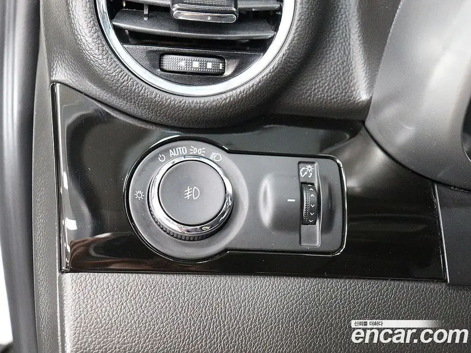 Chevrolet Orlando 2016 2.0 автомат (гидро), фото 12