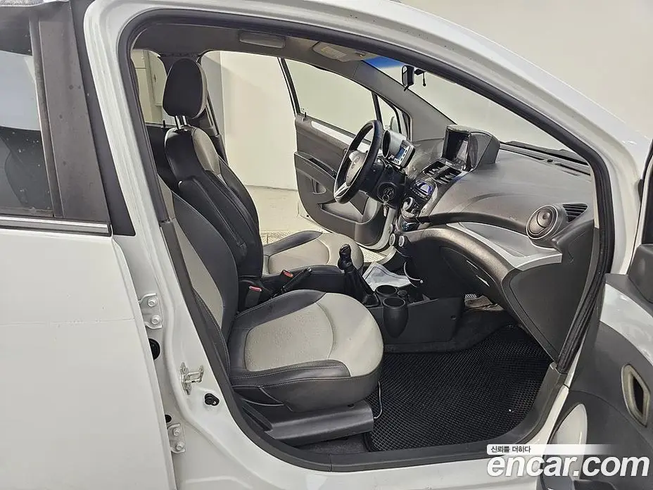 Chevrolet Spark 2011 1.0 механика, фото 11