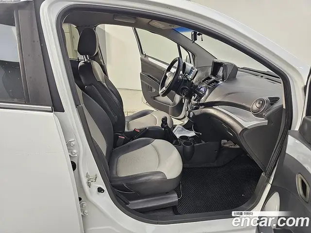 Chevrolet Spark 2011 1.0 механика, миниатюра 11