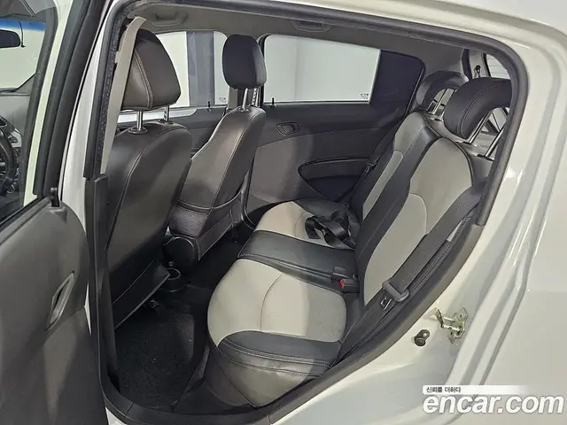 Chevrolet Spark 2011 1.0 механика, миниатюра 9