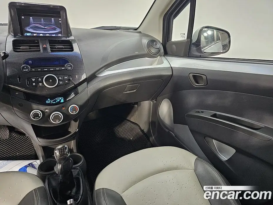 Chevrolet Spark 2011 1.0 механика, фото 10