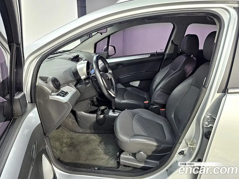 Chevrolet Spark 2013 1.0 автомат (гидро), фото 10