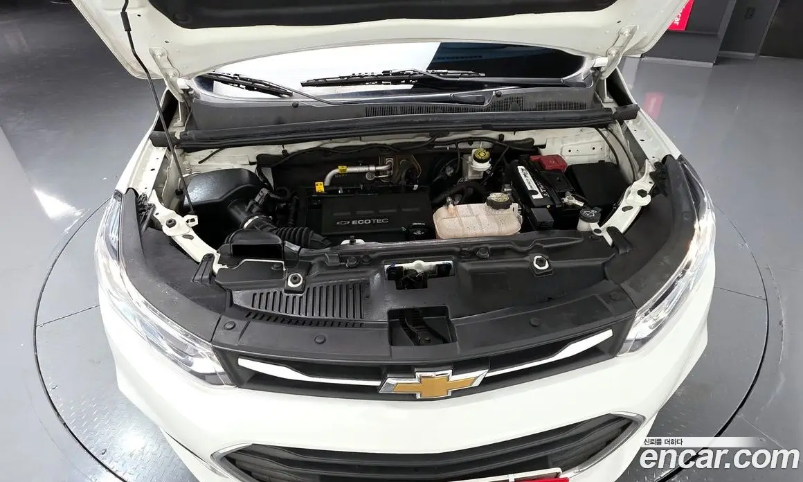 Chevrolet Trax 2020 1.4 автомат (гидро), фото 6