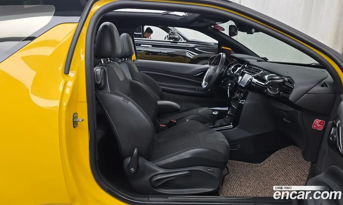 Citroen DS3 2016 1.6 автомат (гидро), фото 11 Citroen DS3 2016 1.6 автомат (гидро), фото 11