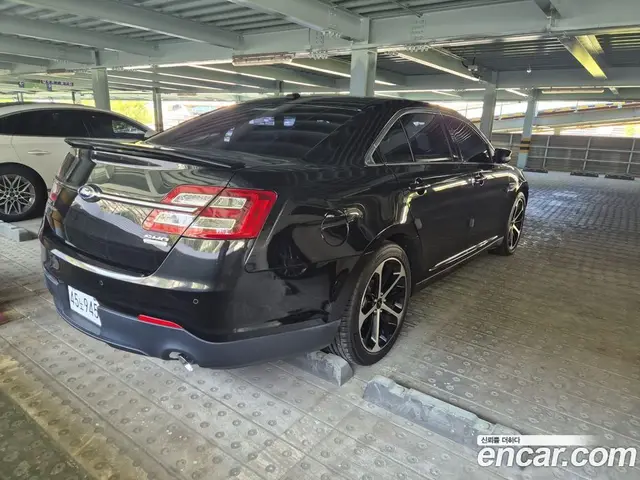 Ford Taurus 2015 3.5 автомат (гидро), миниатюра 2 Ford Taurus 2015 3.5 автомат (гидро), миниатюра 2