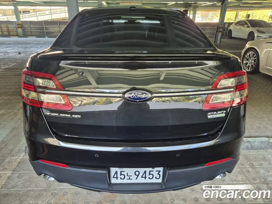 Ford Taurus 2015 3.5 автомат (гидро), фото 4 Ford Taurus 2015 3.5 автомат (гидро), фото 4