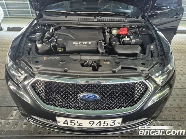 Ford Taurus 2015 3.5 автомат (гидро), миниатюра 6 Ford Taurus 2015 3.5 автомат (гидро), миниатюра 6