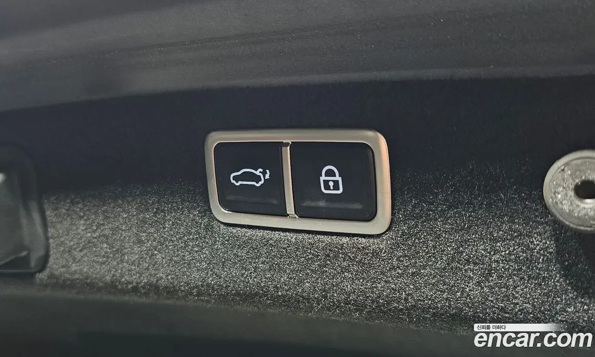 Genesis G70 2021 2.0 автомат (гидро), фото 17 Genesis G70 2021 2.0 автомат (гидро), фото 17