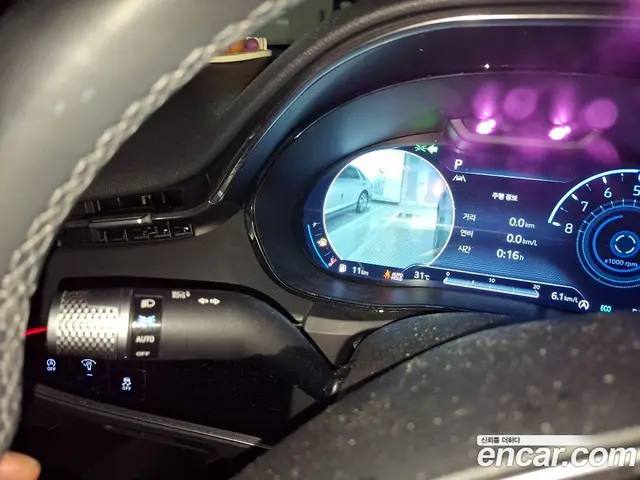 Genesis GV70 2022 2.5 автомат (гидро), миниатюра 11 Genesis GV70 2022 2.5 автомат (гидро), миниатюра 11