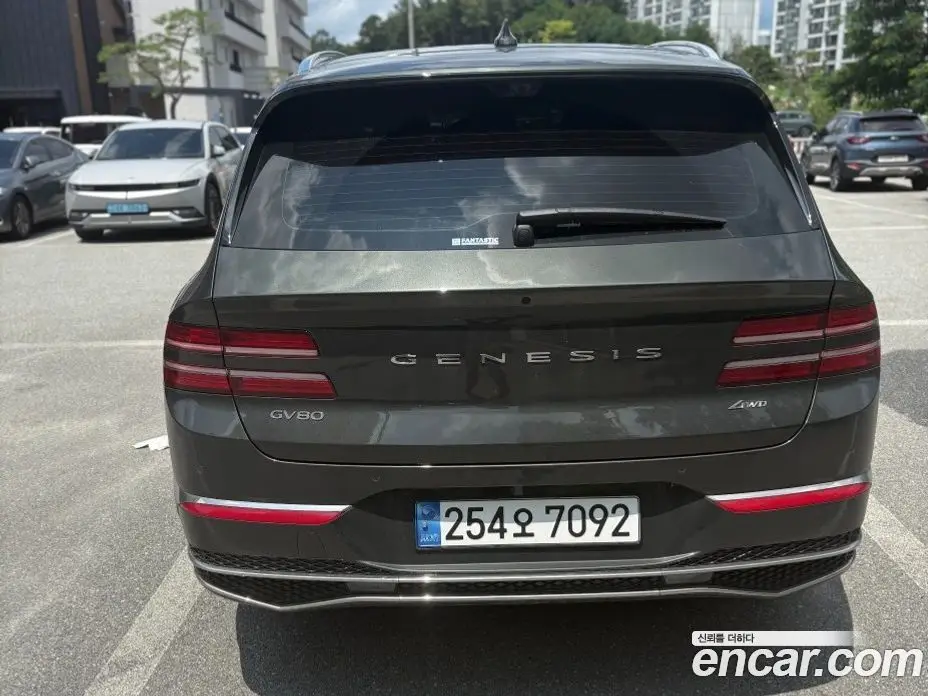 Genesis GV80 2025 2.5 автомат (гидро), фото 4 Genesis GV80 2025 2.5 автомат (гидро), фото 4
