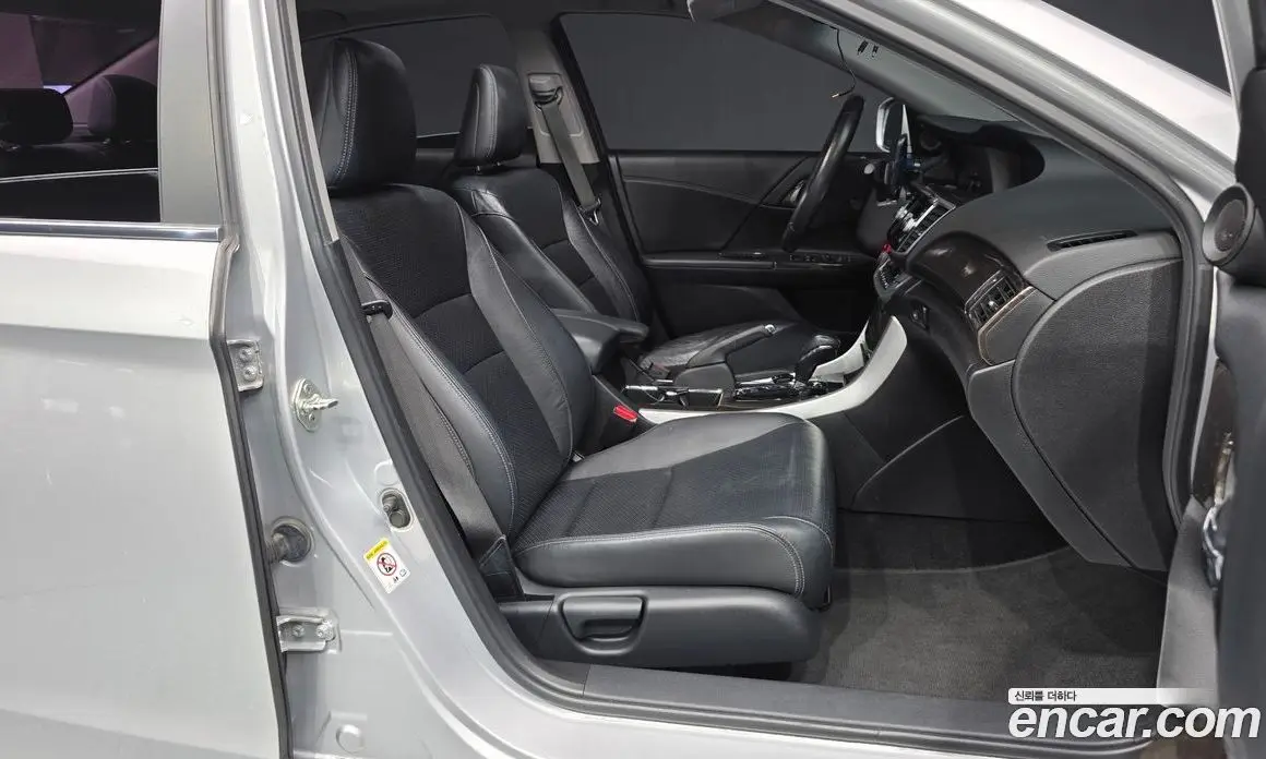 Honda Accord 2013 2.4 автомат (гидро), фото 11 Honda Accord 2013 2.4 автомат (гидро), фото 11