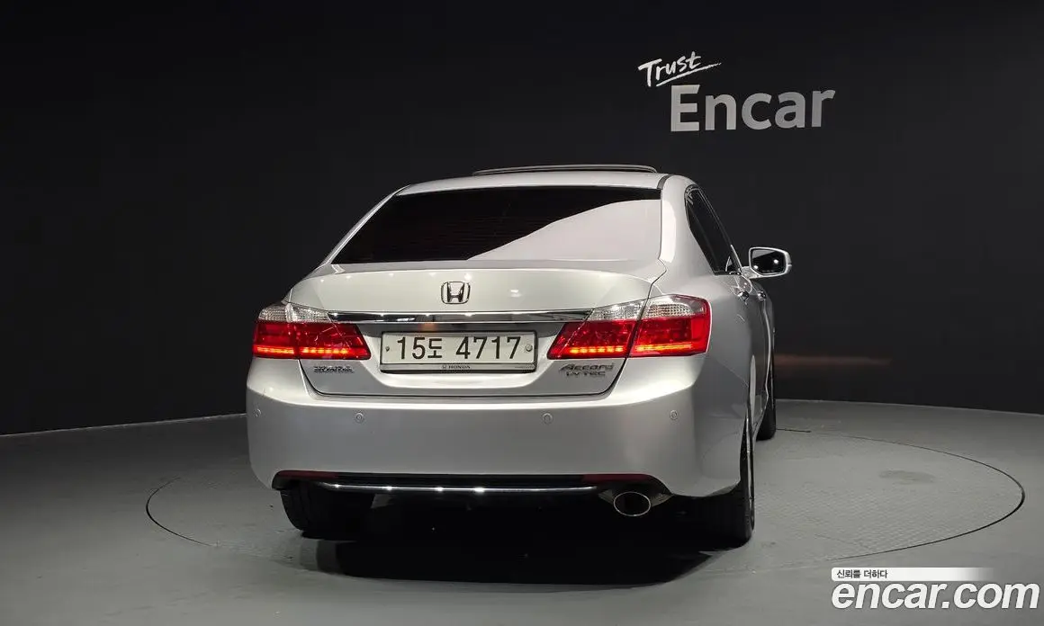 Honda Accord 2013 2.4 автомат (гидро), фото 4 Honda Accord 2013 2.4 автомат (гидро), фото 4