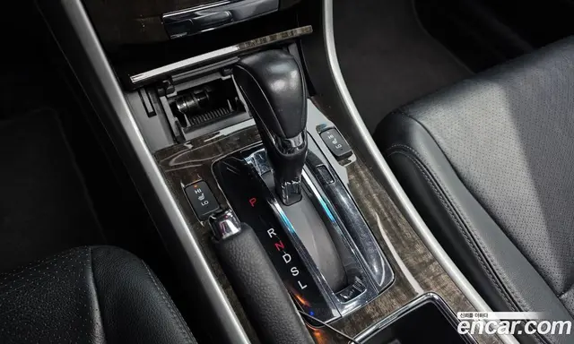 Honda Accord 2013 2.4 автомат (гидро), миниатюра 9 Honda Accord 2013 2.4 автомат (гидро), миниатюра 9