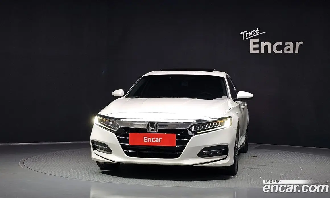Honda Accord 2018 2.0 автомат (гидро), фото 3 Honda Accord 2018 2.0 автомат (гидро), фото 3