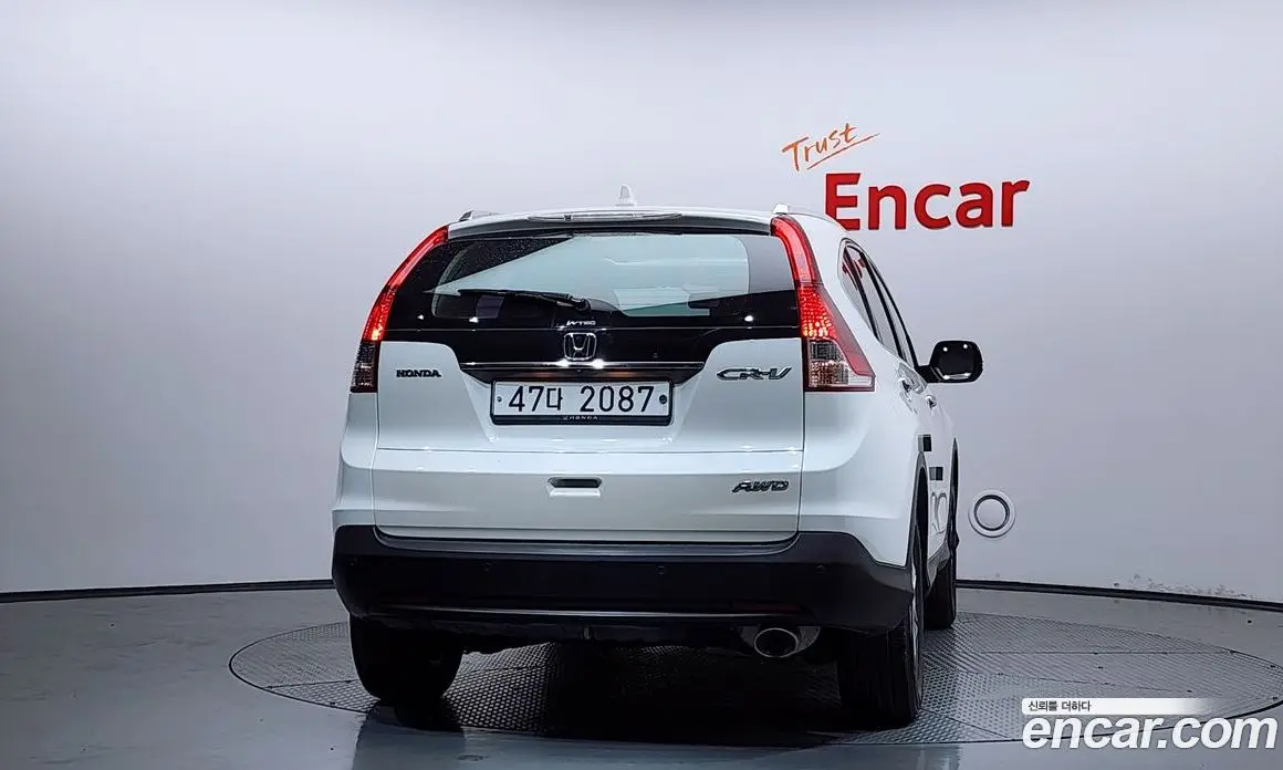Honda CR-V 2014 2.4 автомат (гидро), фото 4 Honda CR-V 2014 2.4 автомат (гидро), фото 4