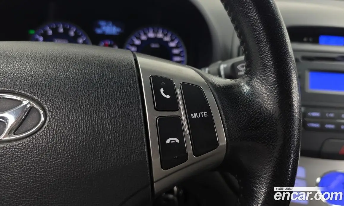 Hyundai Avante 2010 1.6 автомат (гидро), фото 17