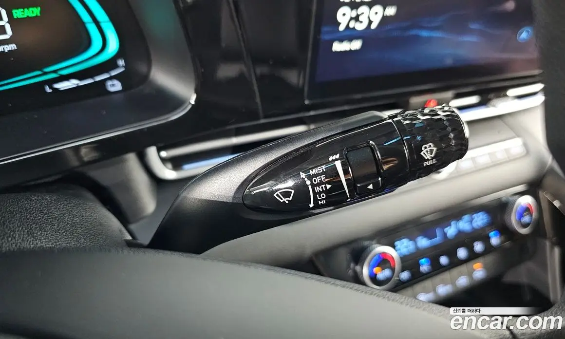 Hyundai Avante 2024 1.6 автомат (гидро), фото 19
