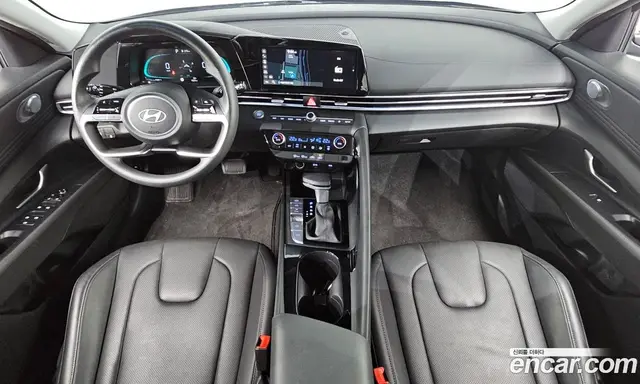 Hyundai Avante 2024 1.6 автомат (гидро), миниатюра 7