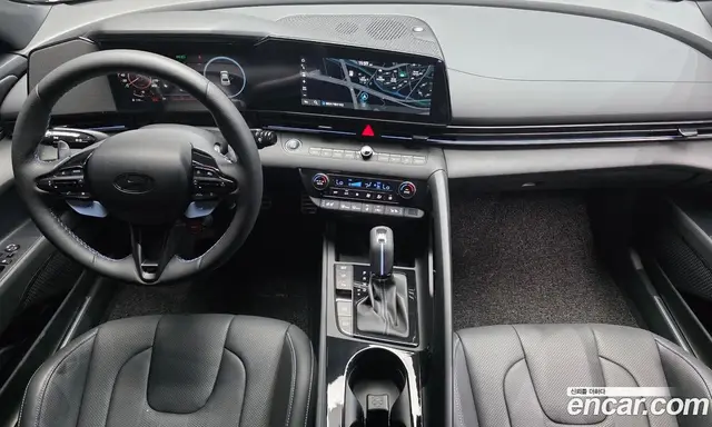 Hyundai Avante 2025 2.0 автомат (гидро), миниатюра 7