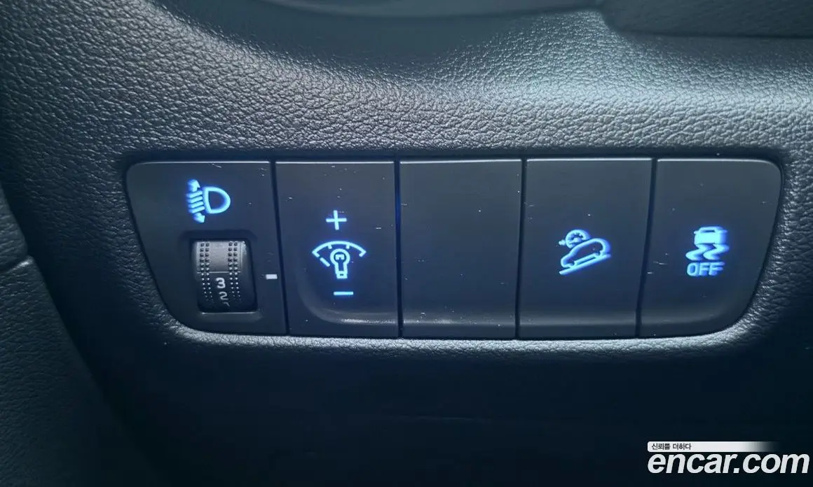 Hyundai Kona 2022 1.6 автомат (гидро), фото 15