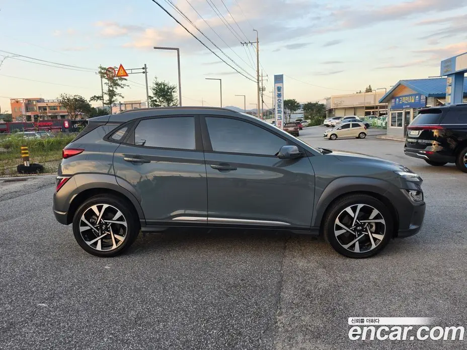 Hyundai Kona 2022 1.6 автомат (гидро), фото 4