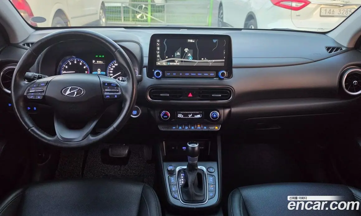 Hyundai Kona 2022 1.6 автомат (гидро), фото 9
