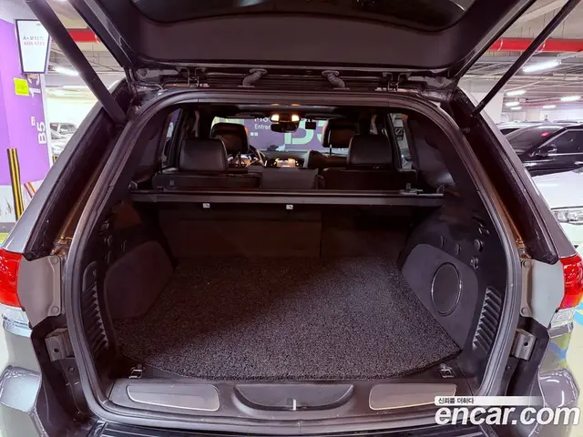 Jeep Cherokee 2019 3.6 автомат (гидро), миниатюра 6 Jeep Cherokee 2019 3.6 автомат (гидро), миниатюра 6