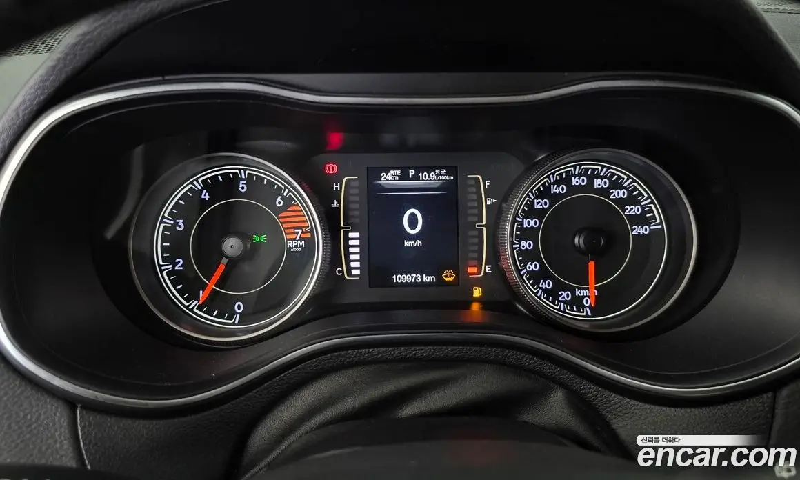 Jeep Cherokee 2019 2.4 автомат (гидро), фото 8