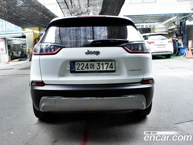 Jeep Cherokee 2021 2.4 автомат (гидро), миниатюра 3 Jeep Cherokee 2021 2.4 автомат (гидро), миниатюра 3