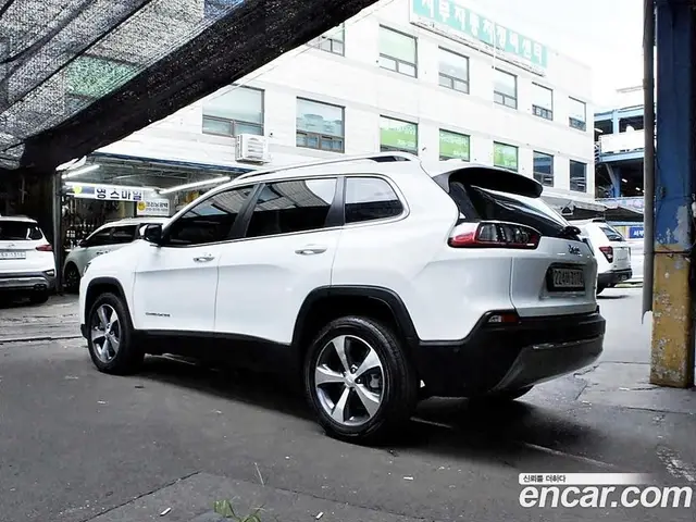Jeep Cherokee 2021 2.4 автомат (гидро), миниатюра 4 Jeep Cherokee 2021 2.4 автомат (гидро), миниатюра 4