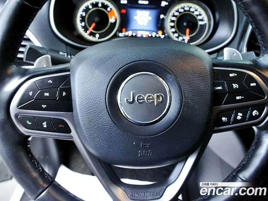 Jeep Cherokee 2021 2.4 автомат (гидро), фото 8 Jeep Cherokee 2021 2.4 автомат (гидро), фото 8