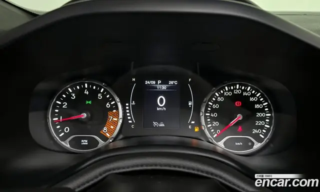 Jeep Renegade 2021 2.4 автомат (гидро), миниатюра 8