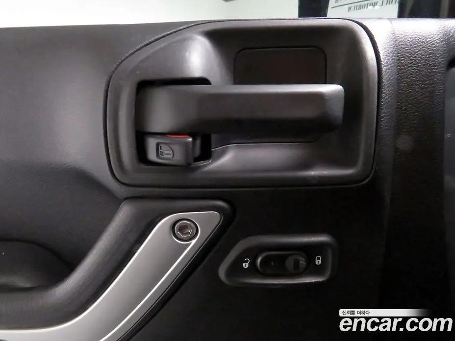 Jeep Wrangler 2014 2.8 автомат (гидро), фото 17