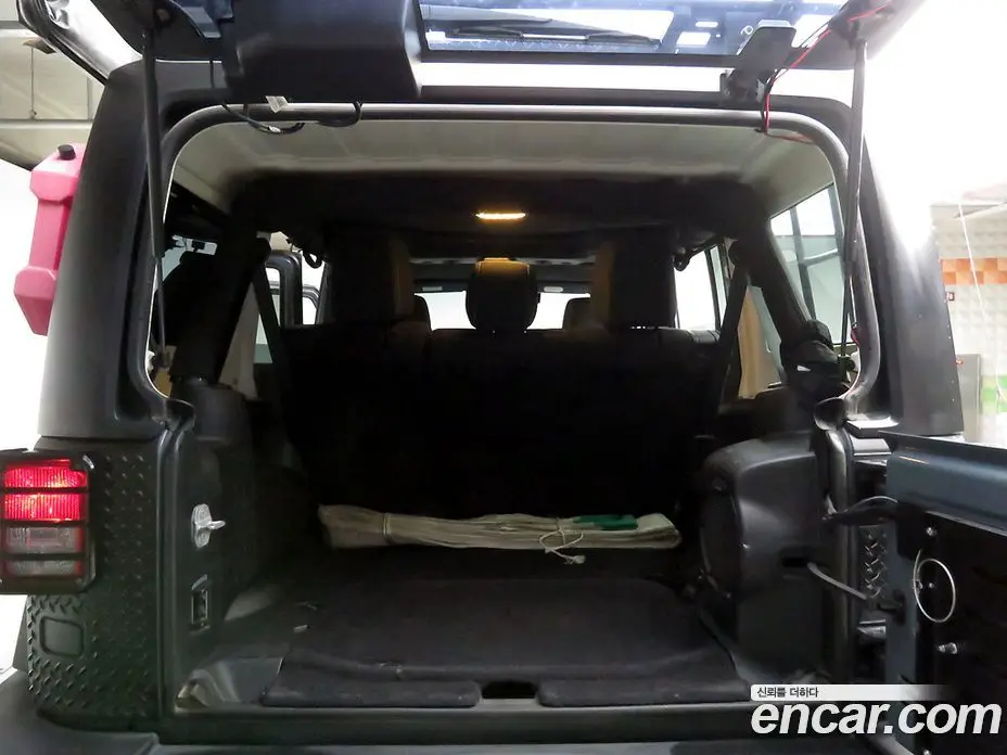 Jeep Wrangler 2014 2.8 автомат (гидро), фото 18