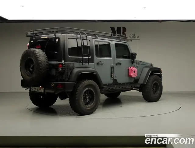 Jeep Wrangler 2014 2.8 автомат (гидро), миниатюра 3