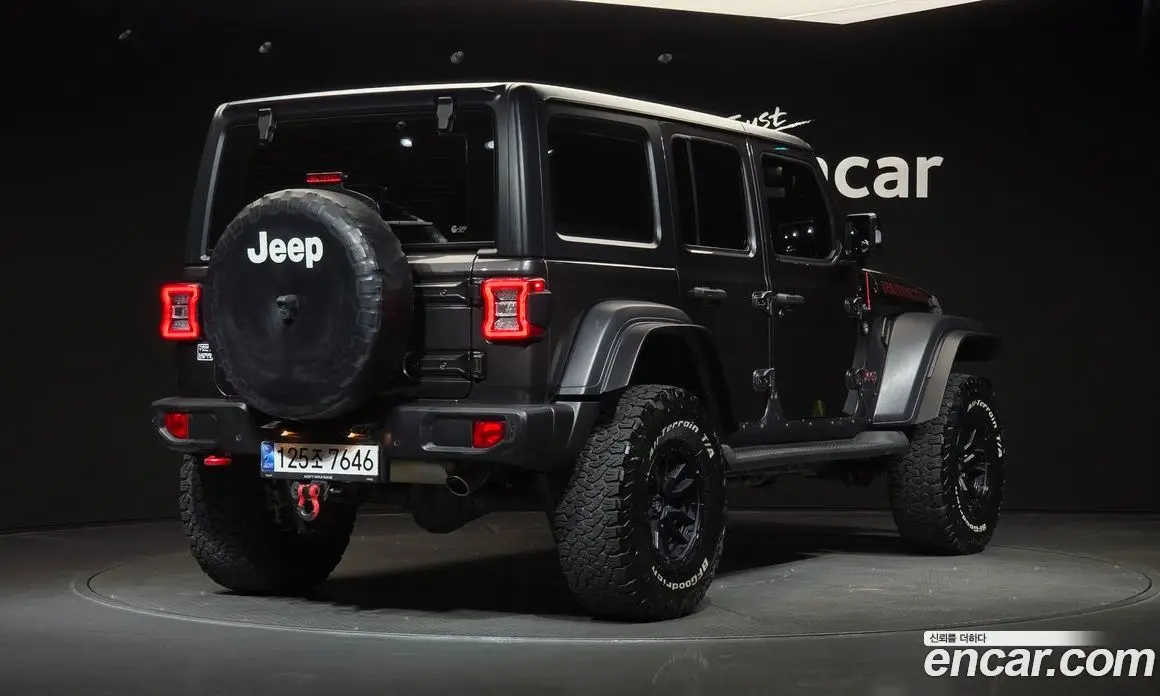 Jeep Wrangler 2021 2.0 автомат (гидро), фото 2 Jeep Wrangler 2021 2.0 автомат (гидро), фото 2