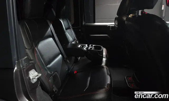 Jeep Wrangler 2021 2.0 автомат (гидро), миниатюра 11 Jeep Wrangler 2021 2.0 автомат (гидро), миниатюра 11