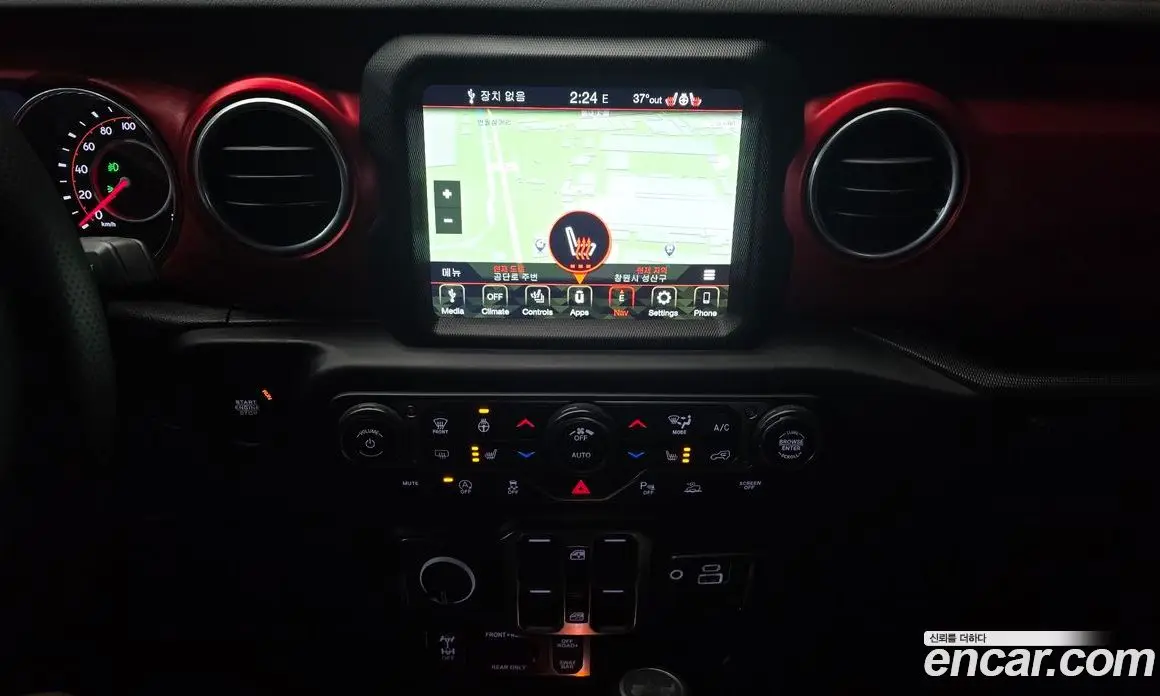 Jeep Wrangler 2021 2.0 автомат (гидро), фото 14 Jeep Wrangler 2021 2.0 автомат (гидро), фото 14