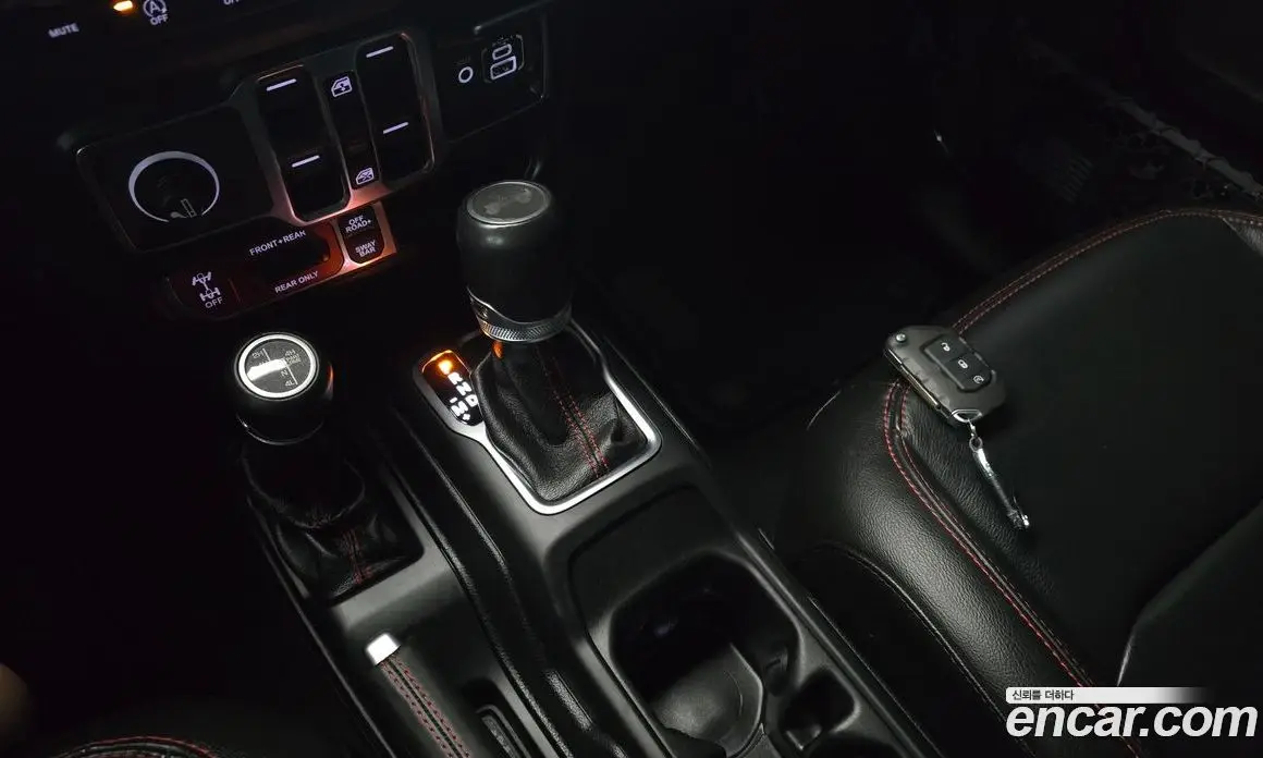 Jeep Wrangler 2021 2.0 автомат (гидро), фото 9 Jeep Wrangler 2021 2.0 автомат (гидро), фото 9