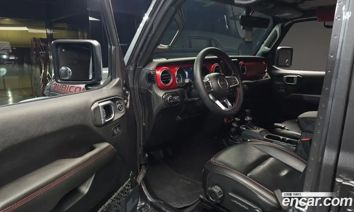 Jeep Wrangler 2021 2.0 автомат (гидро), фото 10 Jeep Wrangler 2021 2.0 автомат (гидро), фото 10